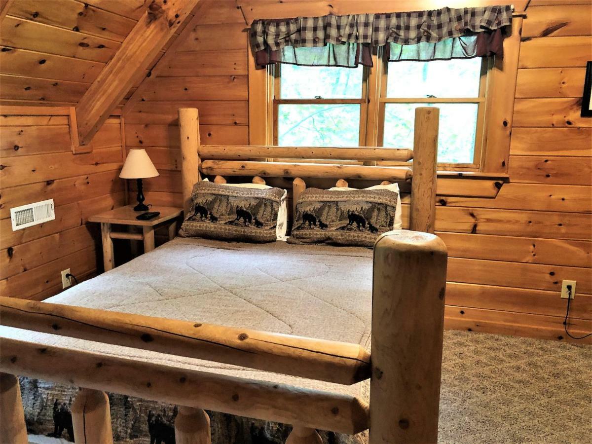 Bear Pleasures Cabin Gatlinburg Exterior foto